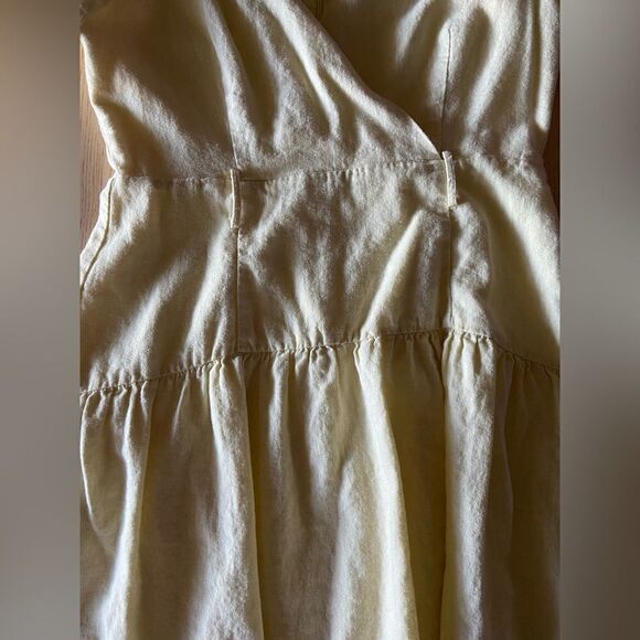 September Tiered Ruffled Structures pinup style yellow Dress Size M - Picture 2 of 6